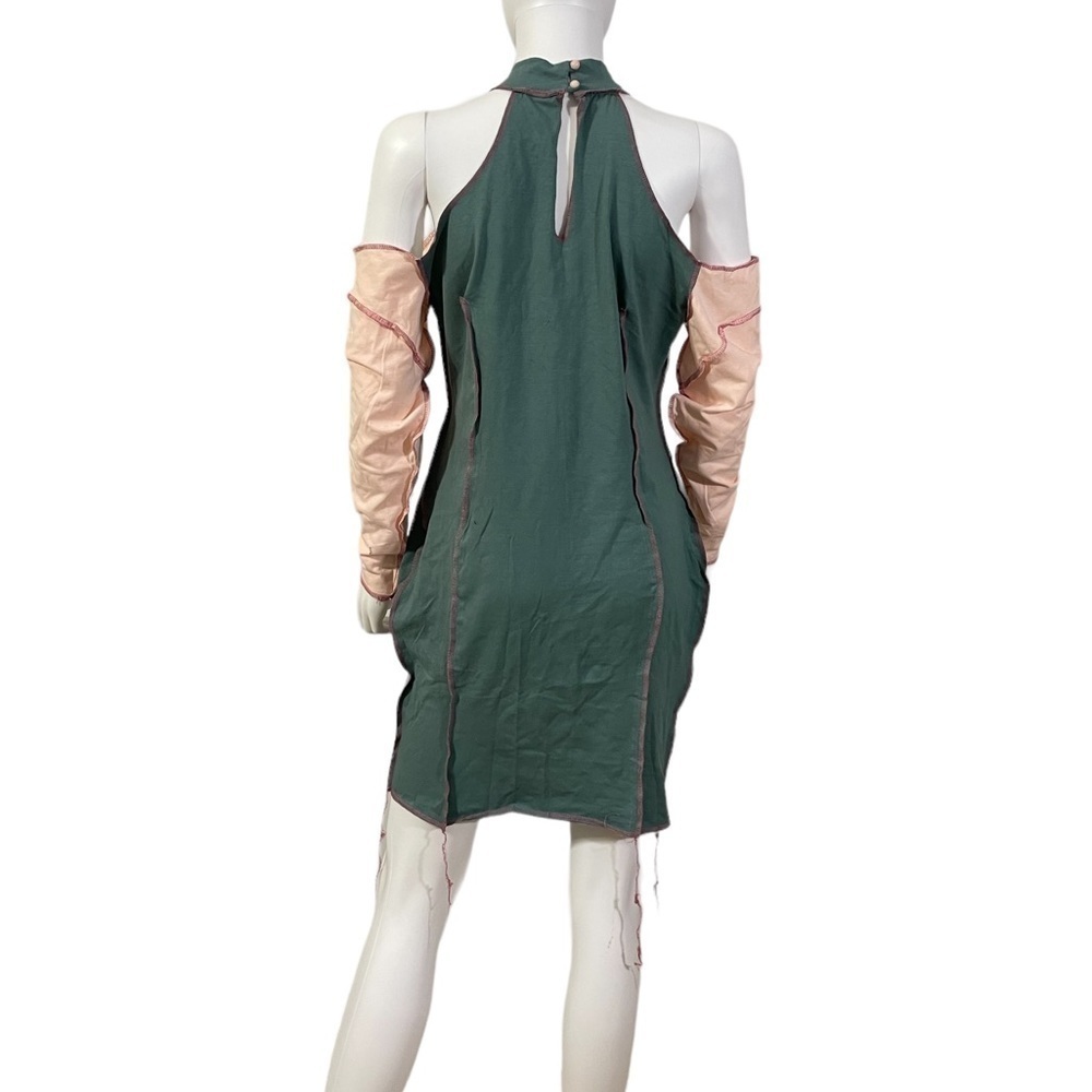 Color Block Cold Shoulder Dress
New - Picture 4 of 5